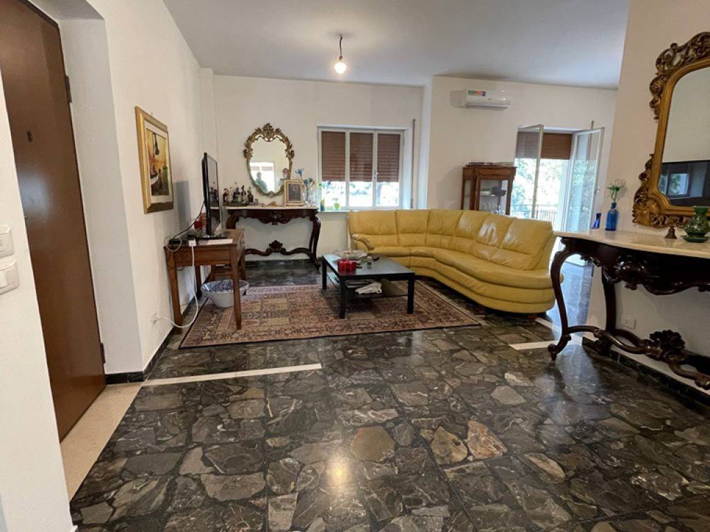 appartamento in vendita a Cosenza in zona Città 2000