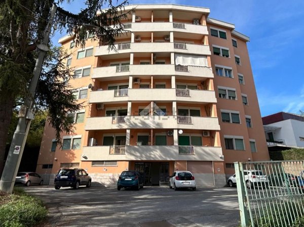 appartamento in vendita a Cosenza in zona De Rada