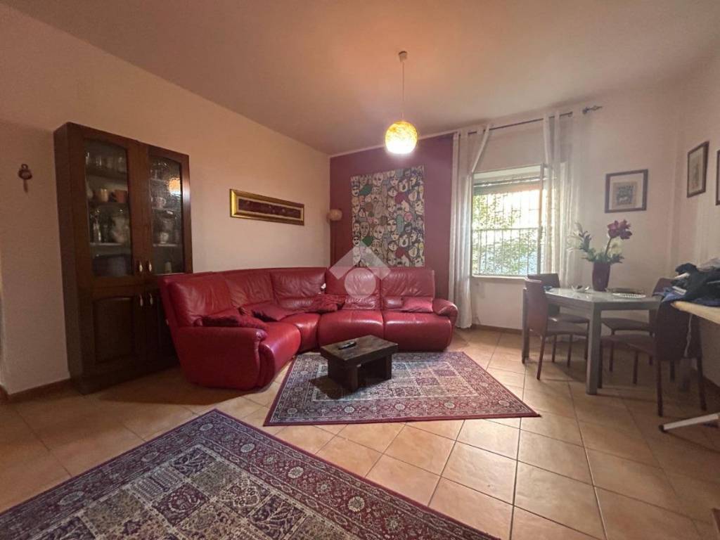 appartamento in vendita a Cosenza in zona Panebianco