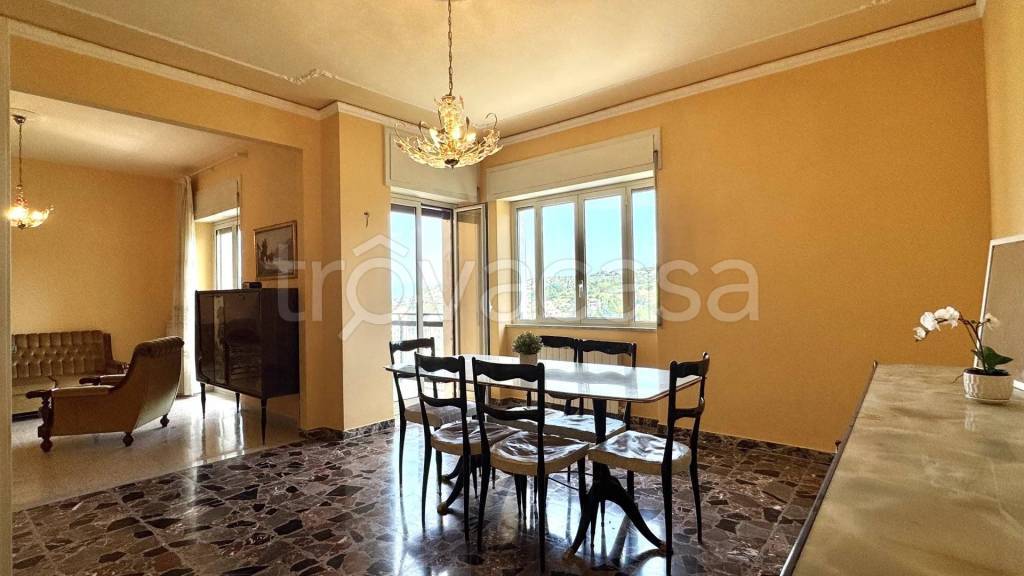 appartamento in vendita a Cosenza in zona Borgo Partenope