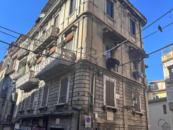 appartamento in vendita a Cosenza in zona Cosenza Vecchia