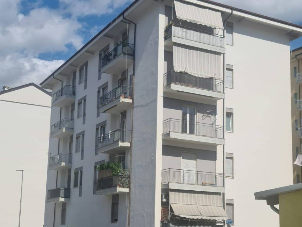 appartamento in vendita a Cosenza in zona Città 2000