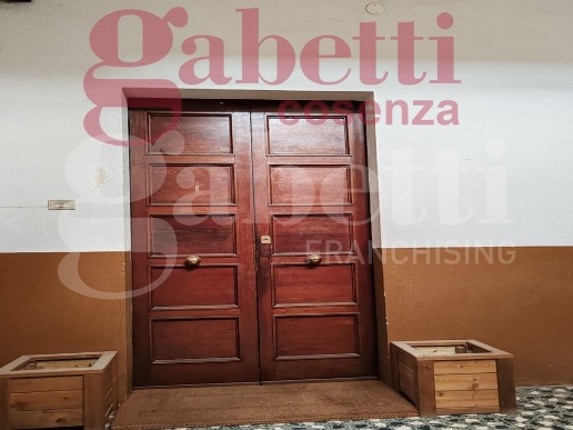 appartamento in vendita a Cosenza in zona Cosenza Vecchia