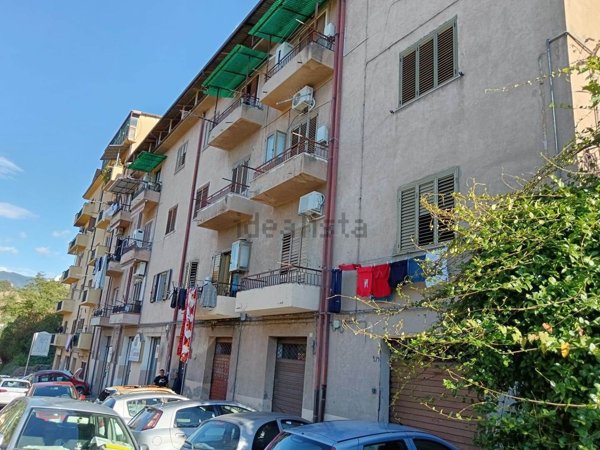 appartamento in vendita a Cosenza in zona Gergeri
