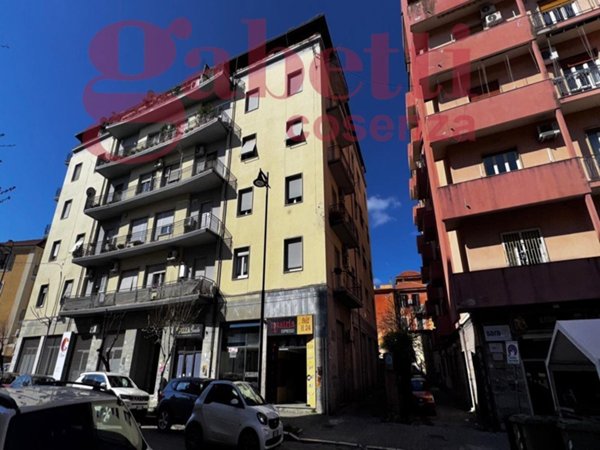 appartamento in vendita a Cosenza in zona Cosenza Vecchia