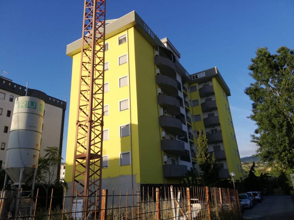 appartamento in vendita a Cosenza in zona Gergeri