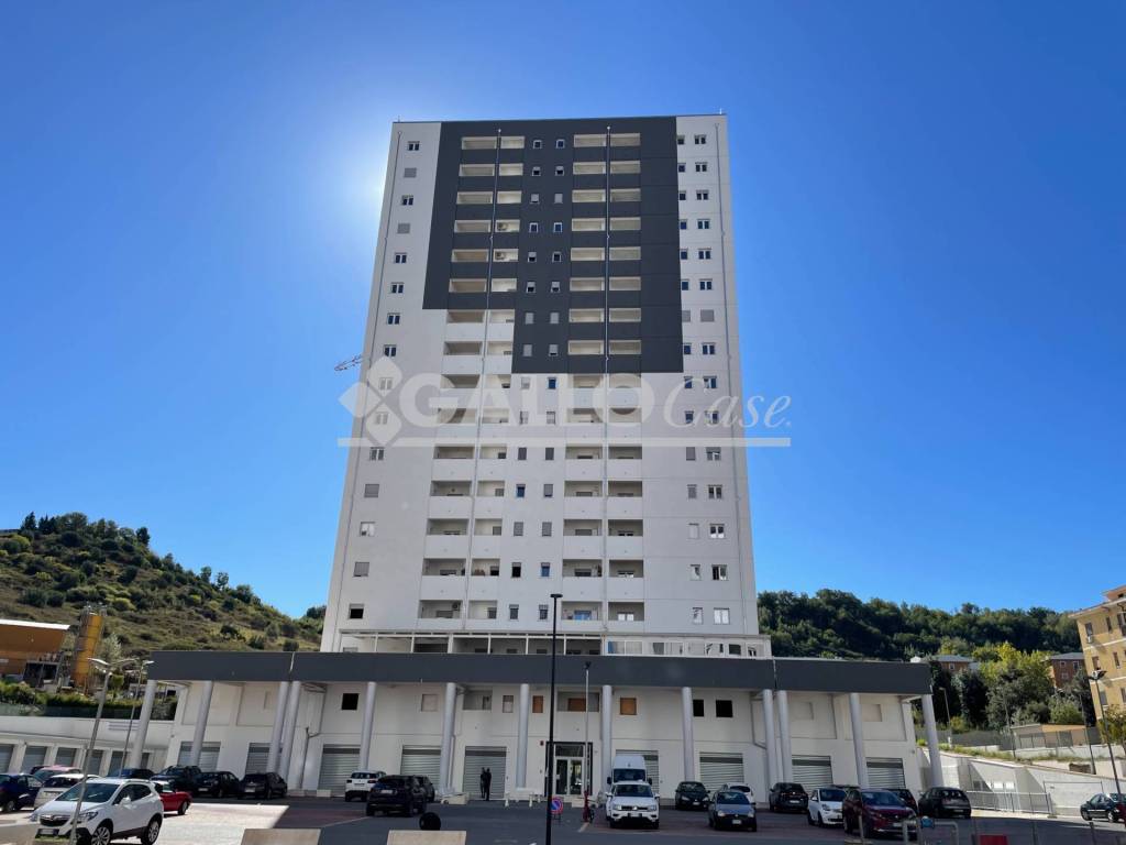appartamento in vendita a Cosenza in zona Città 2000