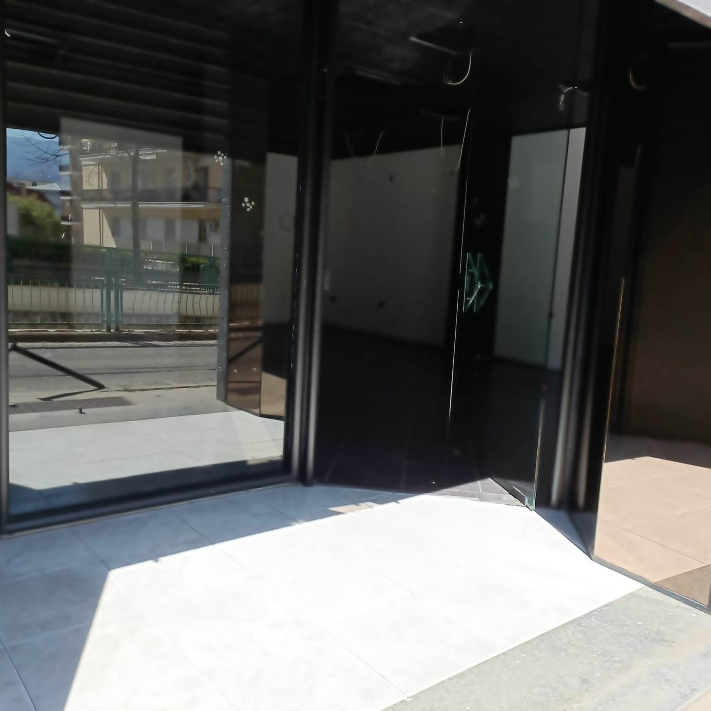negozio in vendita a Cosenza