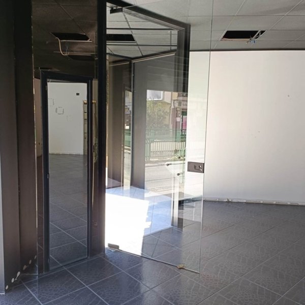 negozio in vendita a Cosenza