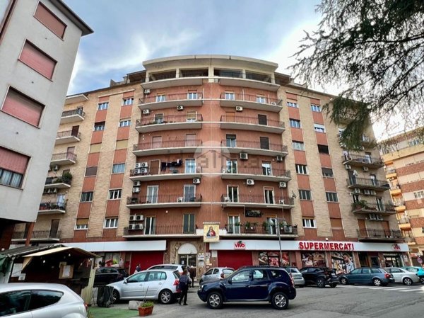 appartamento in vendita a Cosenza in zona Cosenza Vecchia
