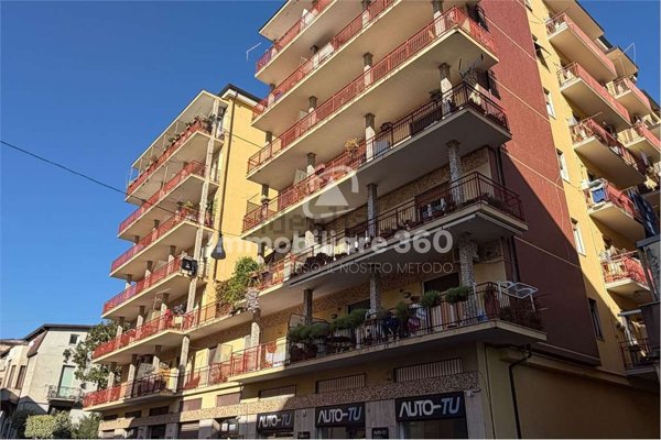 appartamento in vendita a Cosenza in zona Cosenza Vecchia