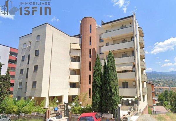 appartamento in vendita a Cosenza in zona Cosenza Vecchia