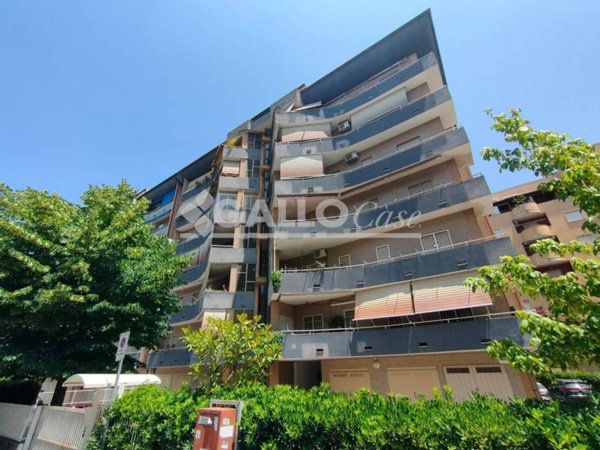 appartamento in vendita a Cosenza in zona Panebianco