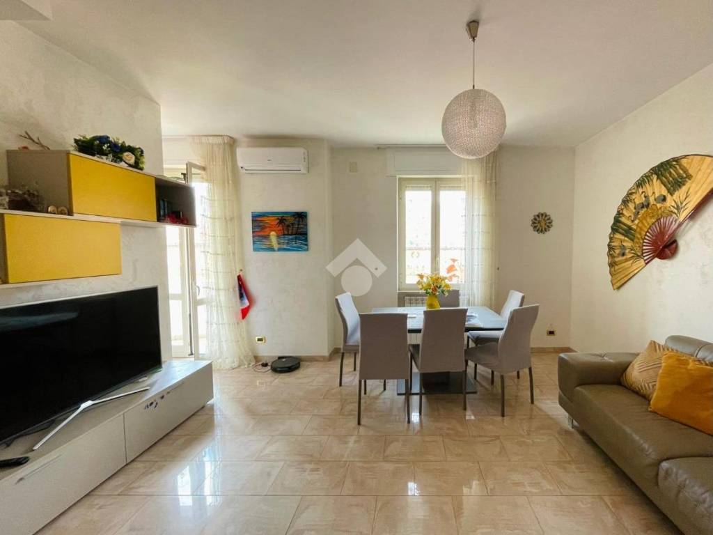 appartamento in vendita a Cosenza in zona Cosenza Vecchia