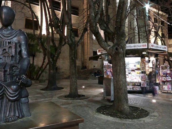 negozio in vendita a Cosenza