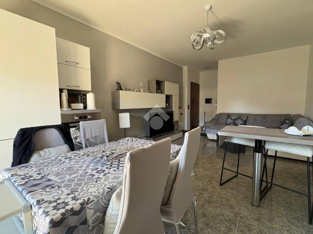 appartamento in vendita a Cosenza in zona Panebianco