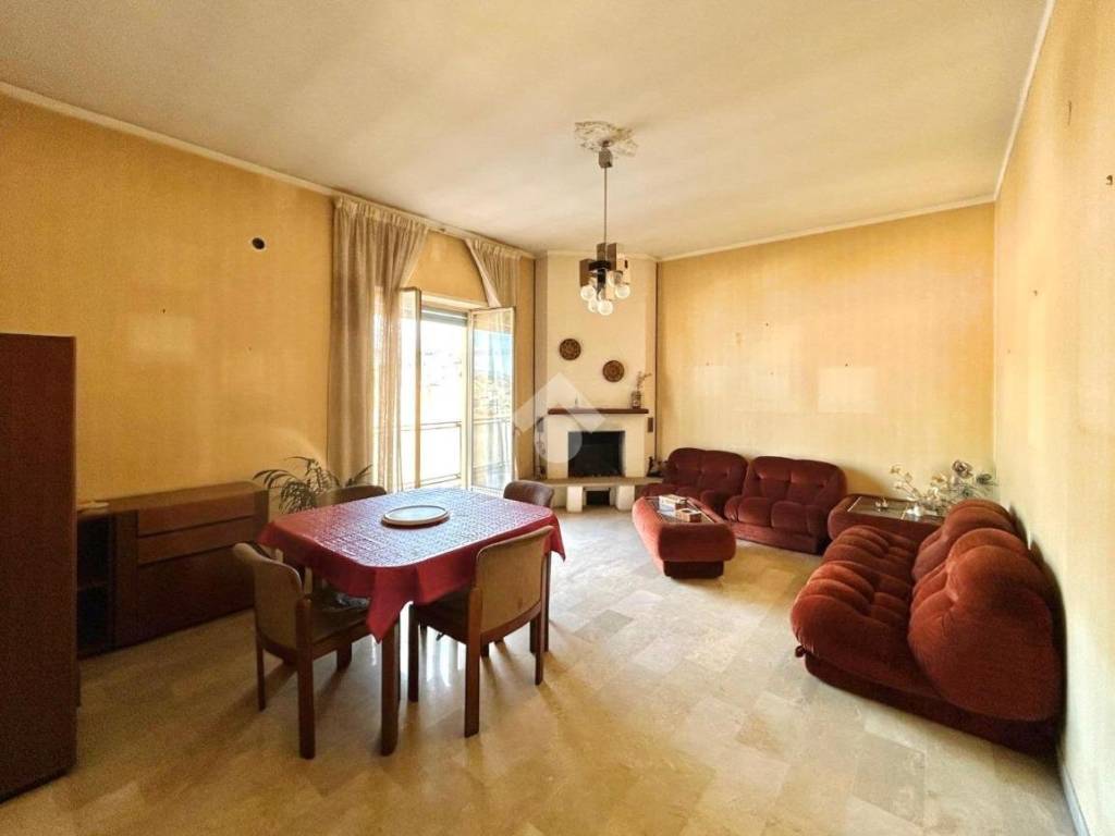 appartamento in vendita a Cosenza in zona Cosenza Vecchia