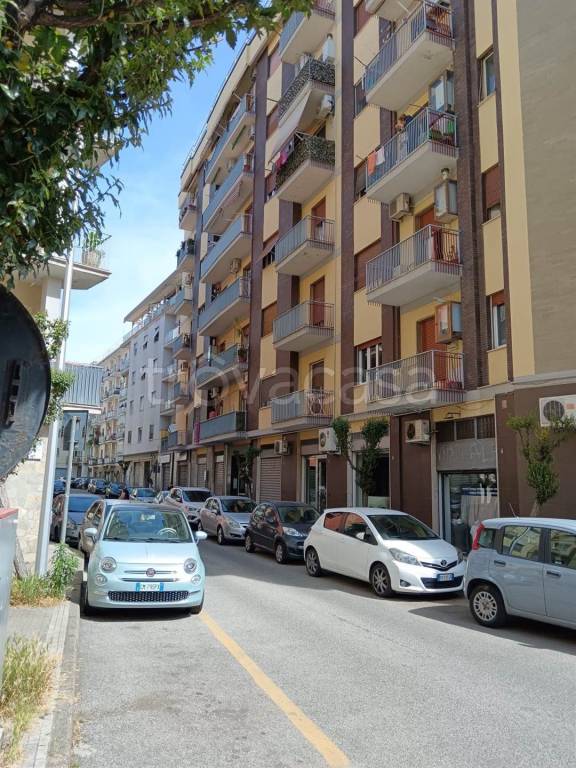 ufficio in vendita a Cosenza