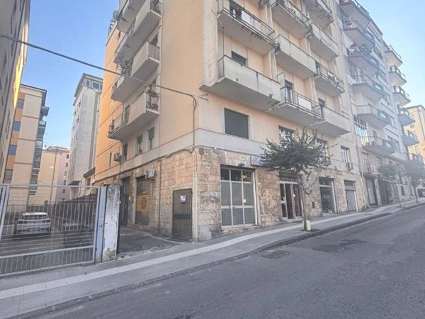 appartamento in vendita a Cosenza in zona Cosenza Vecchia