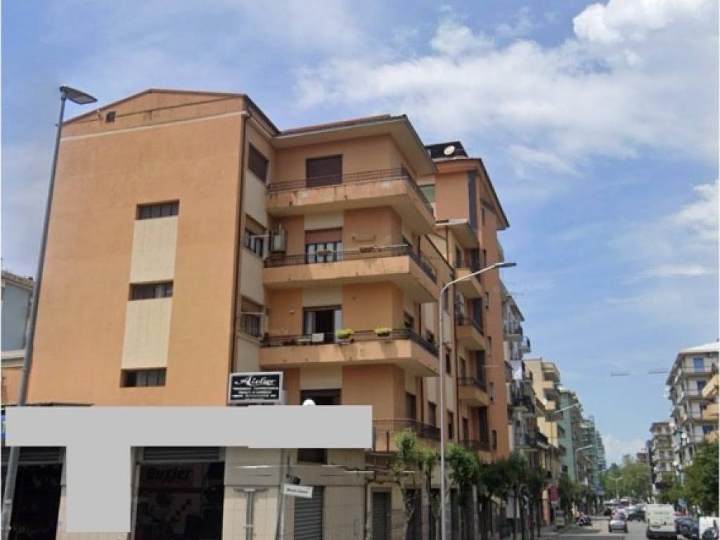 appartamento in vendita a Cosenza in zona Panebianco