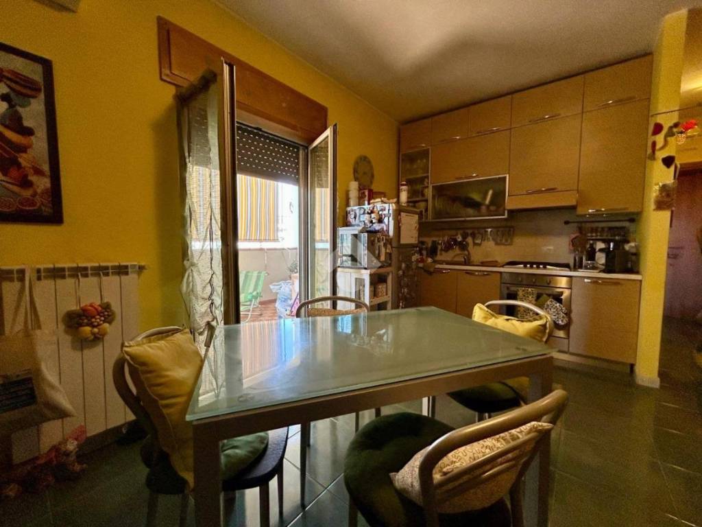 appartamento in vendita a Cosenza in zona Via Popilia