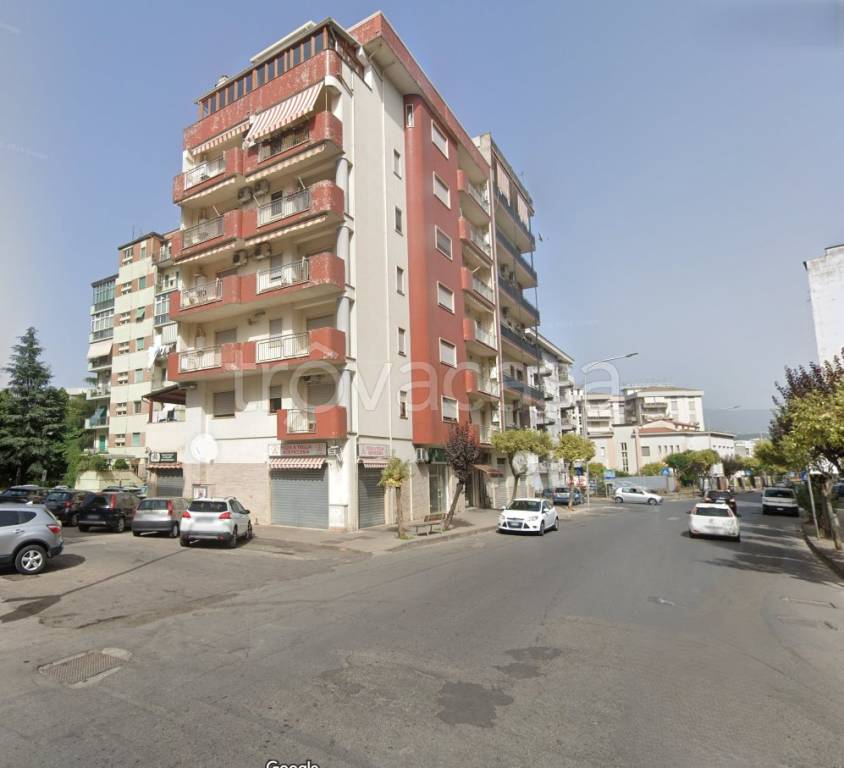 appartamento in vendita a Cosenza in zona Città 2000