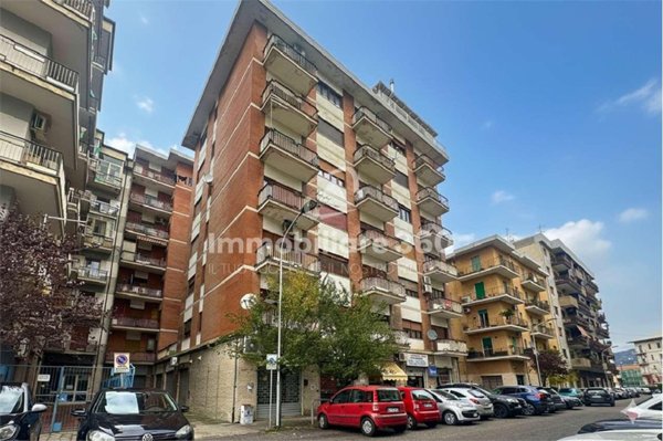 appartamento in vendita a Cosenza in zona Città 2000