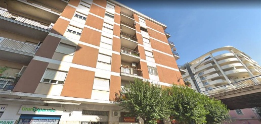 appartamento in vendita a Cosenza in zona Panebianco