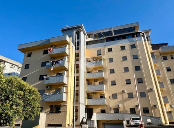 appartamento in vendita a Cosenza in zona Via Popilia