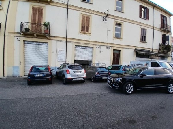 locale commerciale in vendita a Cosenza in zona Cosenza Vecchia