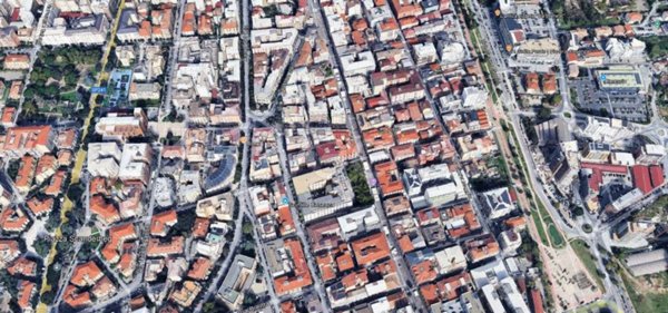 negozio in vendita a Cosenza in zona Cosenza Vecchia