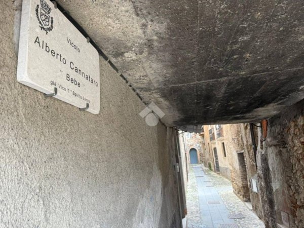 appartamento in vendita a Cosenza in zona Cosenza Vecchia