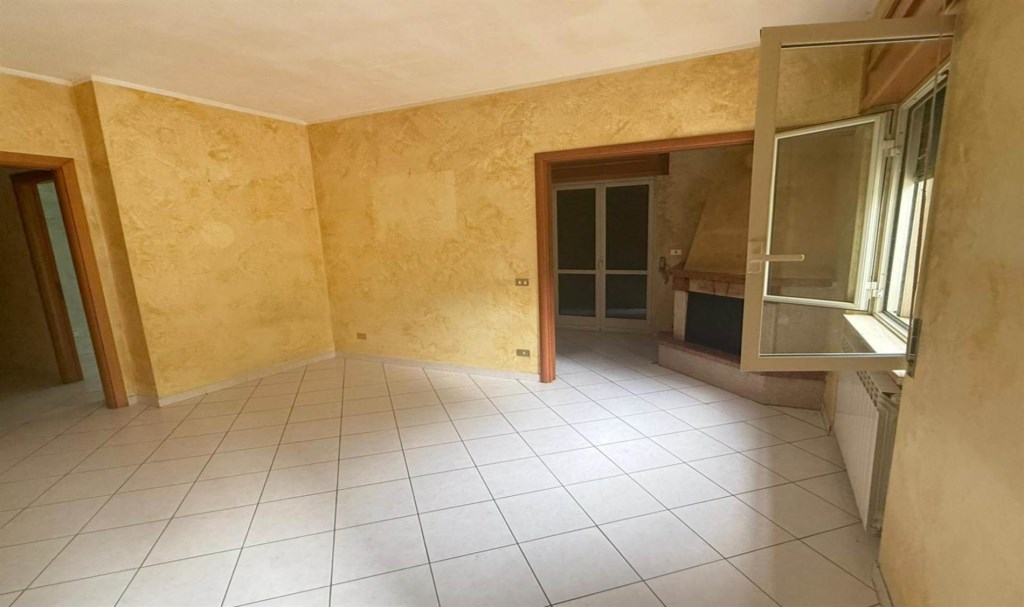 appartamento in vendita a Cosenza in zona Donnici