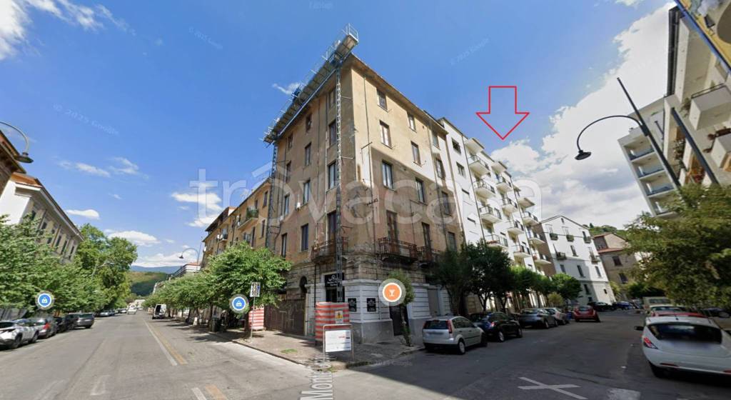 appartamento in vendita a Cosenza in zona Cosenza Vecchia