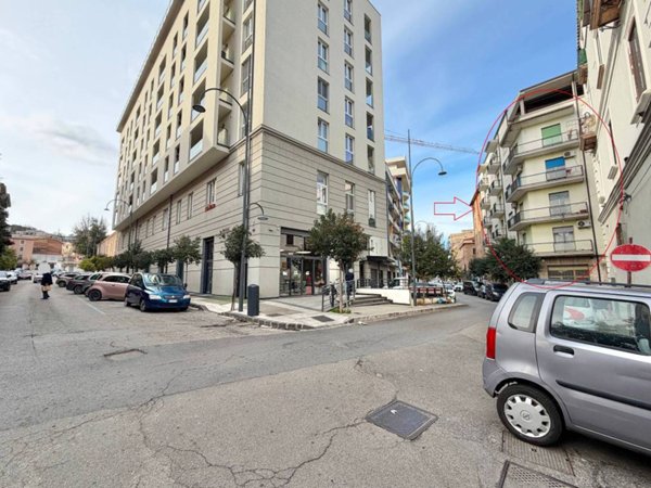 appartamento in vendita a Cosenza in zona Cosenza Vecchia