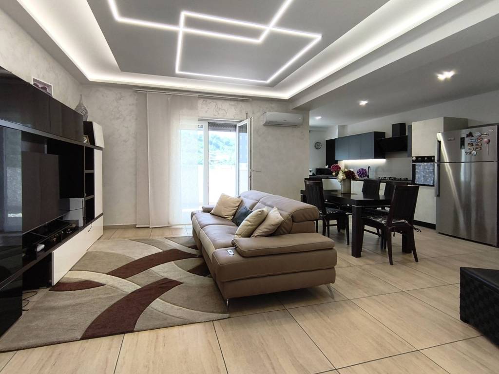 appartamento in vendita a Cosenza in zona Città 2000