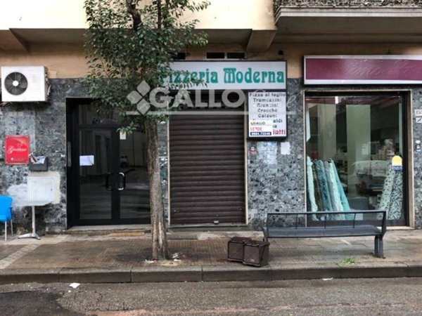 negozio in vendita a Cosenza in zona Panebianco