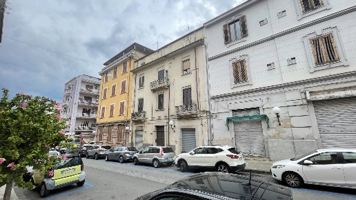 appartamento in vendita a Cosenza in zona Cosenza Vecchia