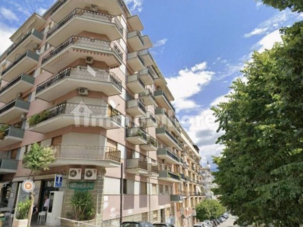 appartamento in vendita a Cosenza in zona Cosenza Vecchia