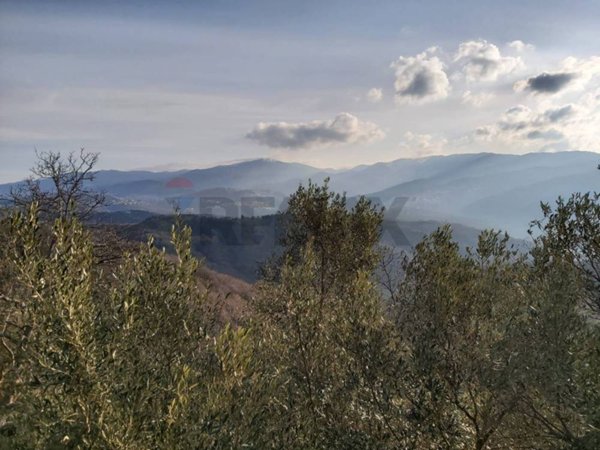 casa indipendente in vendita a Cosenza in zona Donnici