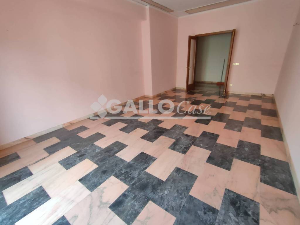 appartamento in vendita a Cosenza in zona Cosenza Vecchia