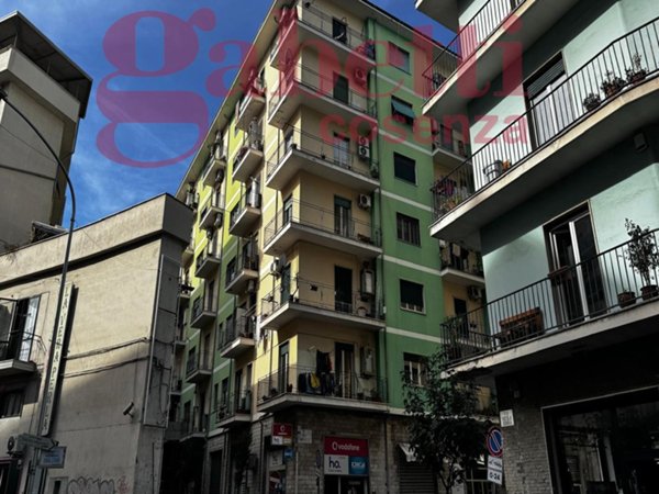 appartamento in vendita a Cosenza in zona Cosenza Vecchia