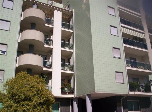 appartamento in vendita a Cosenza in zona Panebianco