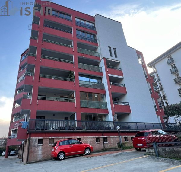 appartamento in vendita a Cosenza in zona Cosenza Vecchia