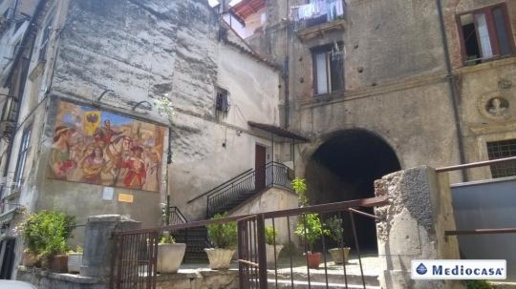 appartamento in vendita a Cosenza in zona Cosenza Vecchia