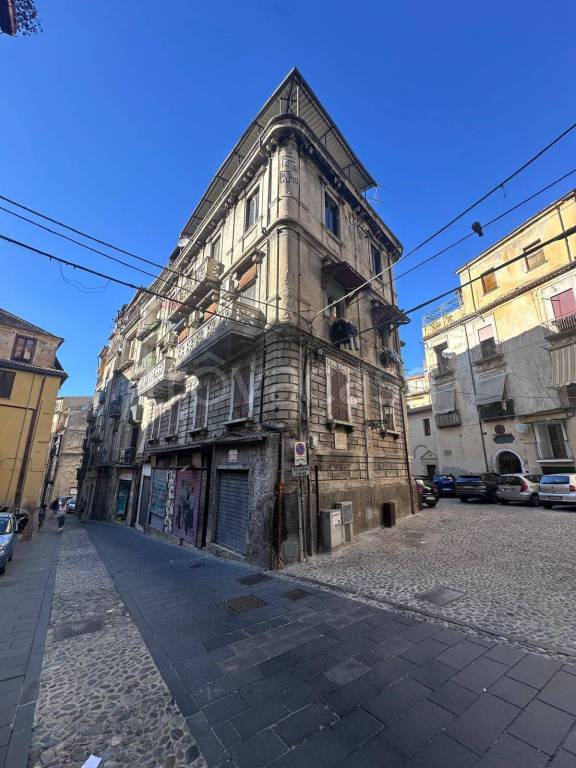 appartamento in vendita a Cosenza in zona Cosenza Vecchia