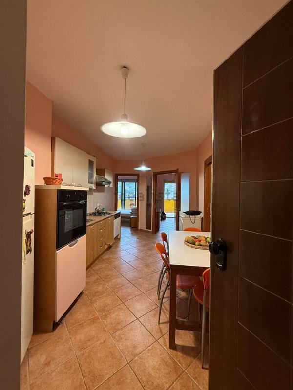 appartamento in vendita a Cosenza in zona Via Popilia