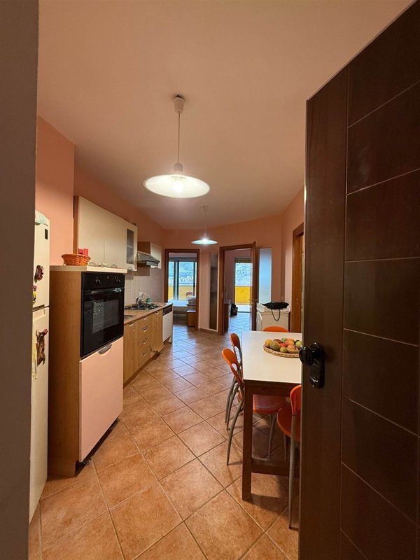 appartamento in vendita a Cosenza in zona Via Popilia