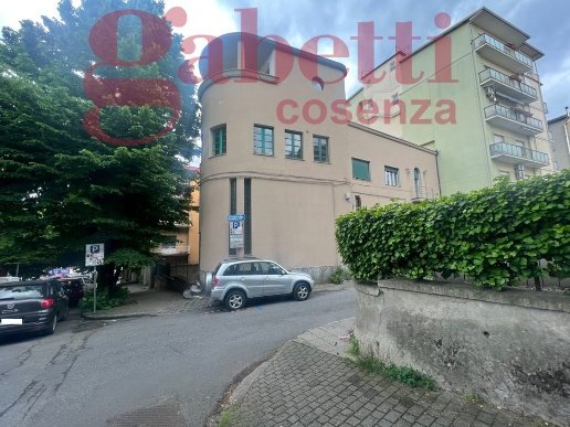 appartamento in vendita a Cosenza in zona Cosenza Vecchia