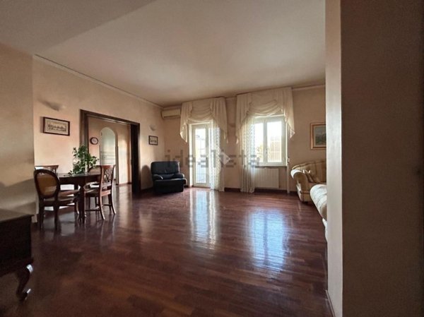 appartamento in vendita a Cosenza in zona Panebianco